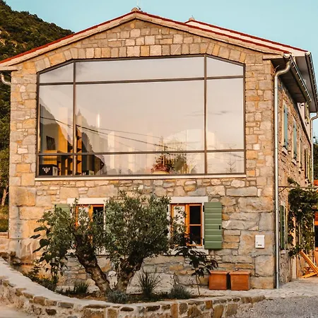 Mountain Istria - Stone Ii Roc