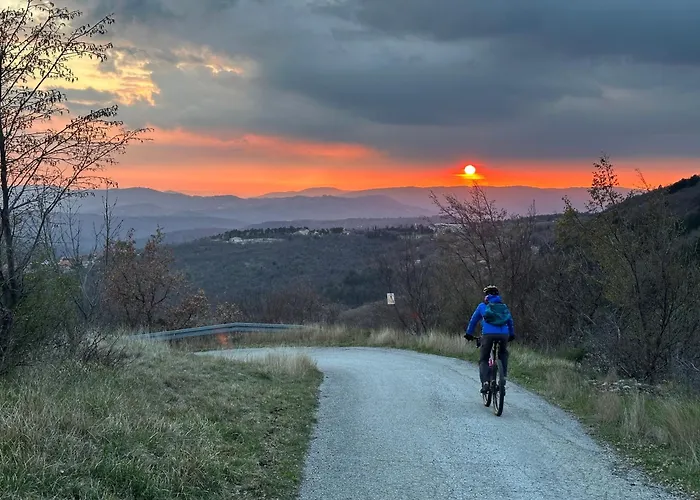 Mountain Istria - Stone Ii * Roč