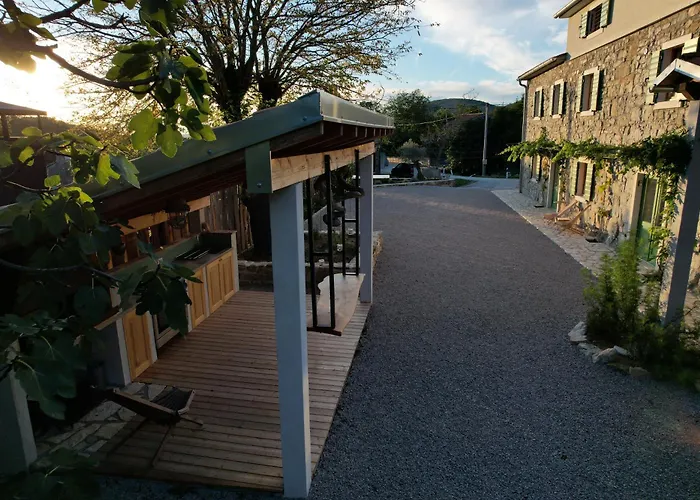 Mountain Istria - Stone Ii Roč